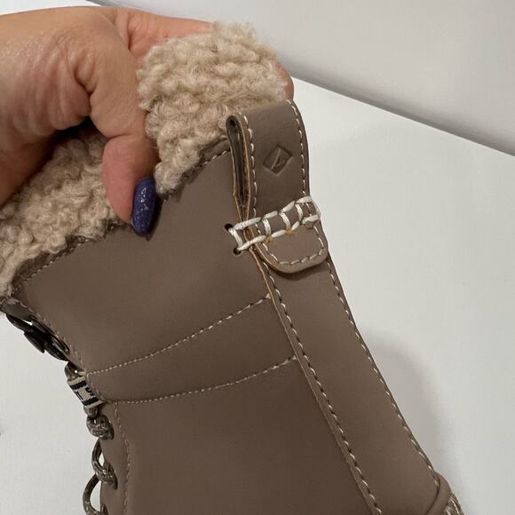 NEW Sperry Juneau Faux Shearling Trim Winter Boot - Picture 8 of 10